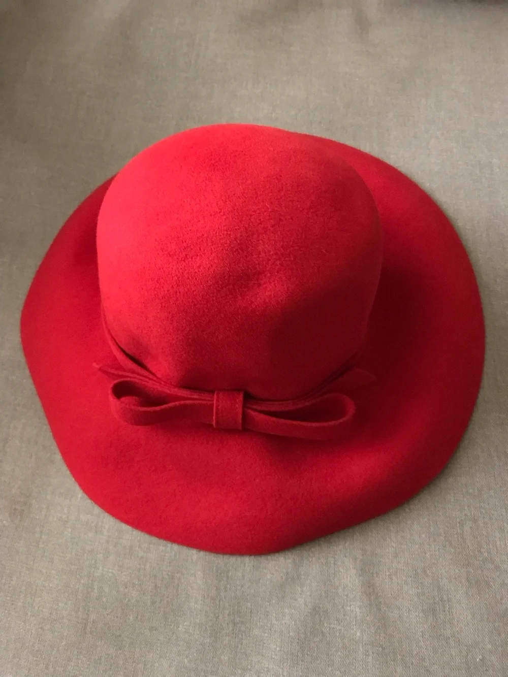 Vintage Red Wool Felt Hat with Bow - Picture 5 of 8
